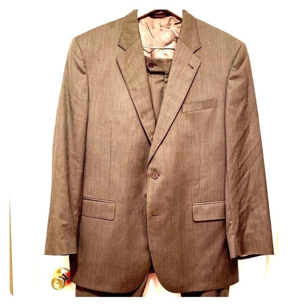 Gray Jos A Bank Suit 2 Button 43L